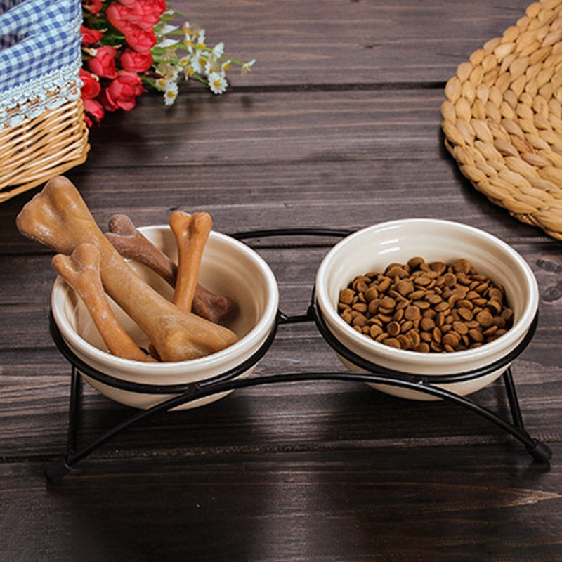 Stylish Ceramic Bowls with a Sturdy Modern Iron Frame