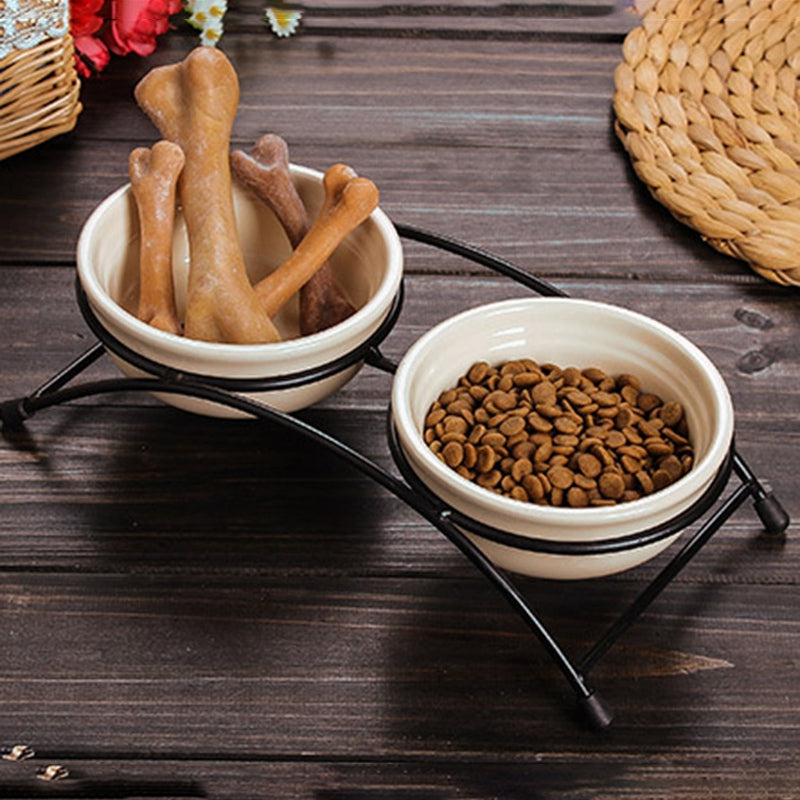 Stylish Ceramic Bowls with a Sturdy Modern Iron Frame